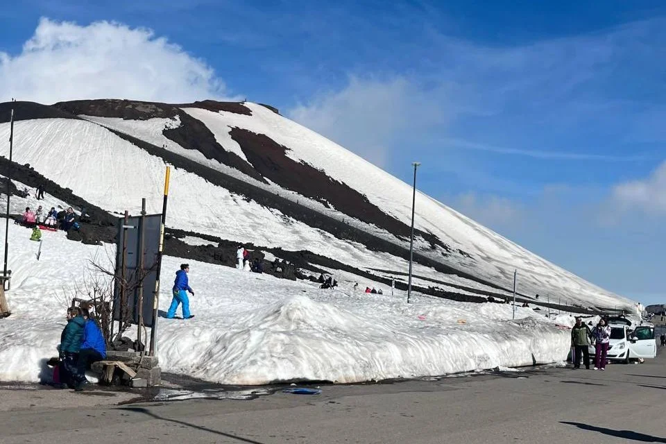 Paesaggio innevato sull'Etna